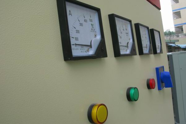 清徐配电柜-3683讲讲配电柜注意事项